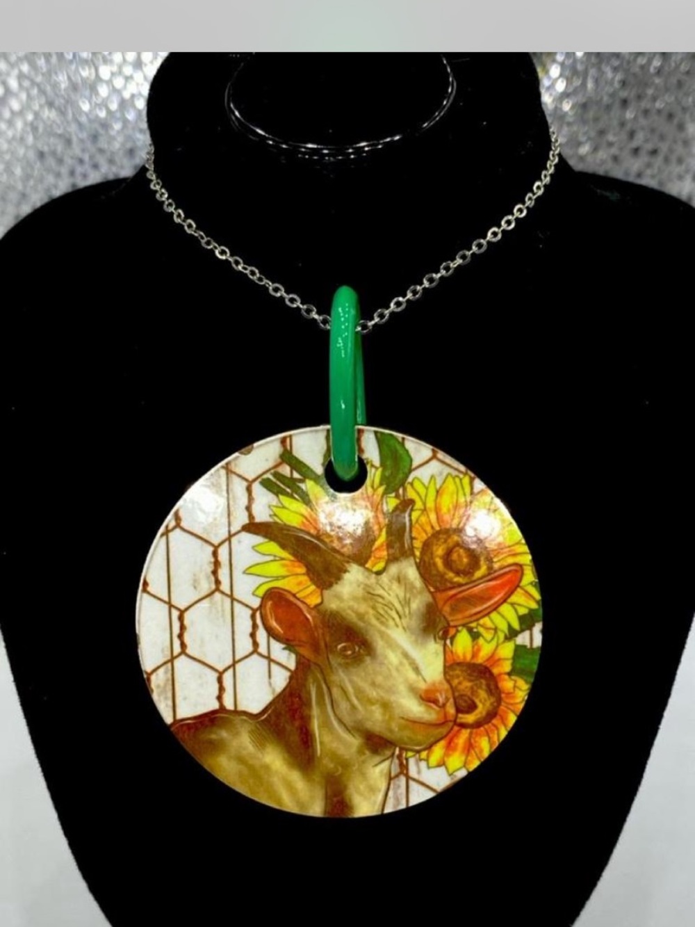Ladies ^^^ Southwestern *** Custom Necklace *** Bonus !!! 👀 at Pics ;0)